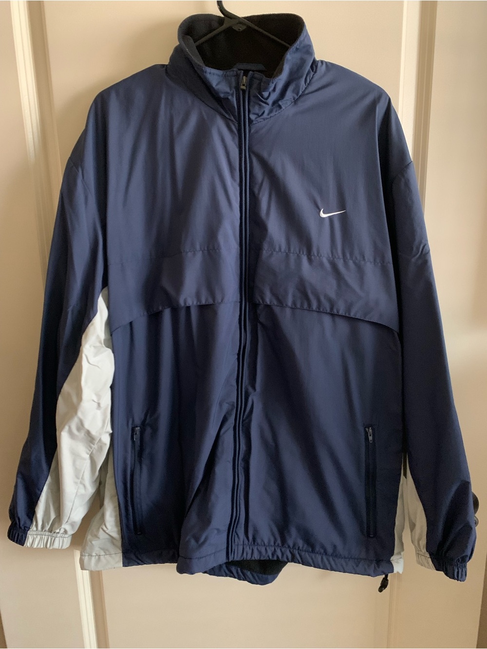 Nike Men’s Navy and White Zip Windbreaker Jacket
